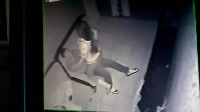 دعارة أي تسجيل الأم في عرب سيكس جديد القانون زوجها وصديقاتها